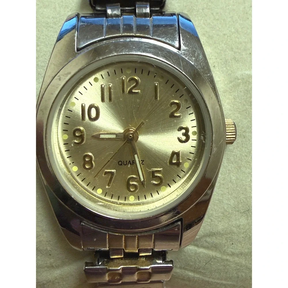 Women's‎ Stainless Steel Quartz Watch  Silver Tone Working